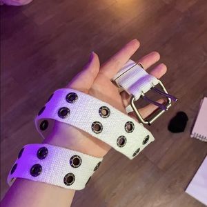 White 2000’s Belt